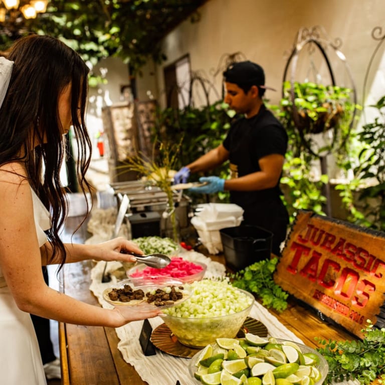 2020  TIME TO GROW, TIME TO  RISK TO WIN!