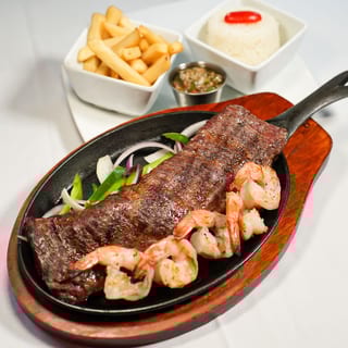 Grilled Skirt Steak and Shrimp / Entraña Mar y Tierra
