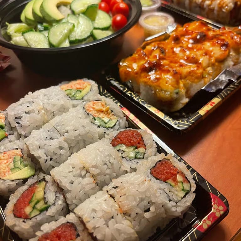 California Roll: A Sushi Delight
