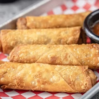 Cheeseburger Eggrolls (4 Pieces)