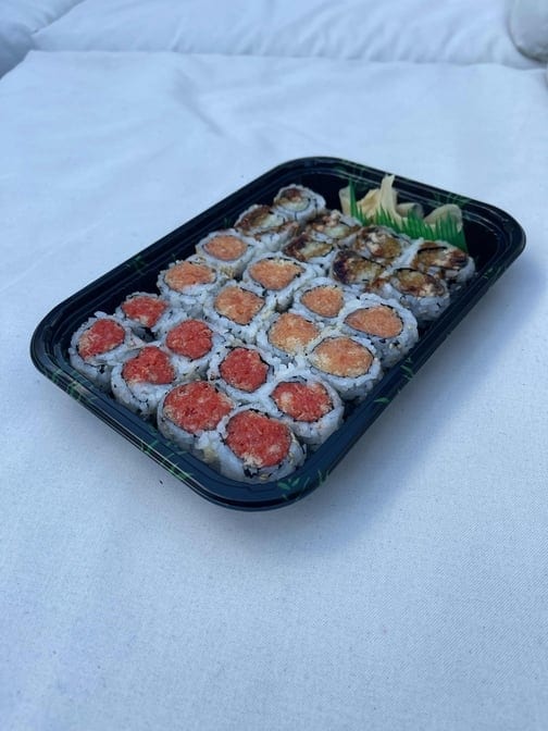 Maki Combo Entrée.