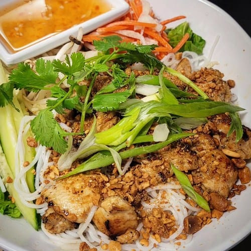 Chicken Vermicelli Bowl.