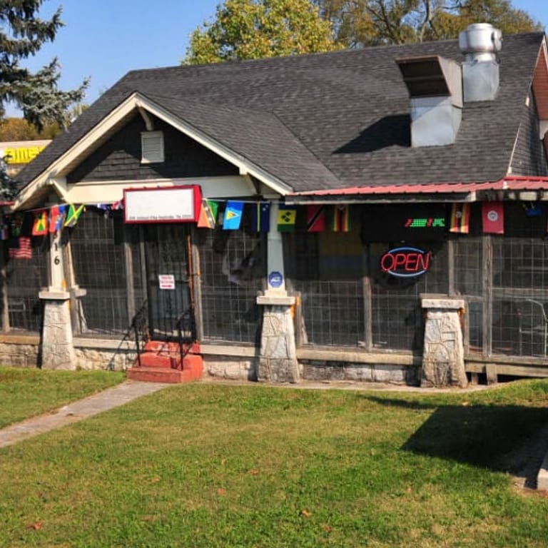 Welcome to Island Vibes!