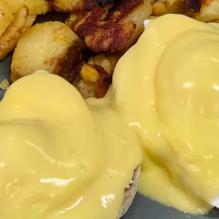 Eggs Benedict