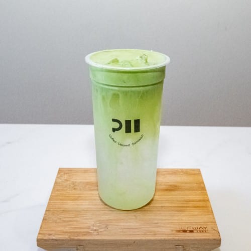 Coconut Matcha Cloud (Iced Only).