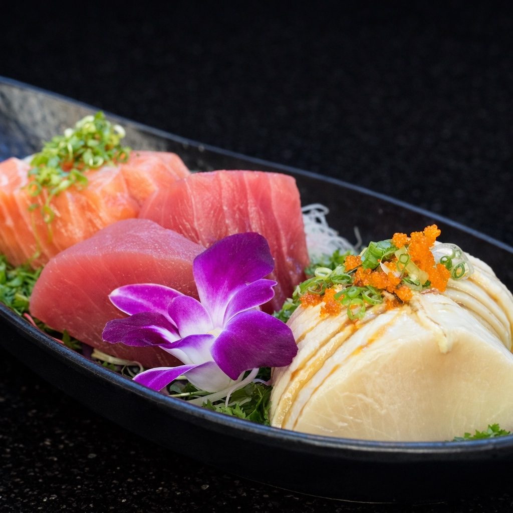 Sashimi Combo 9 Pieces.