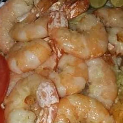 Camarones Al Ajillo.
