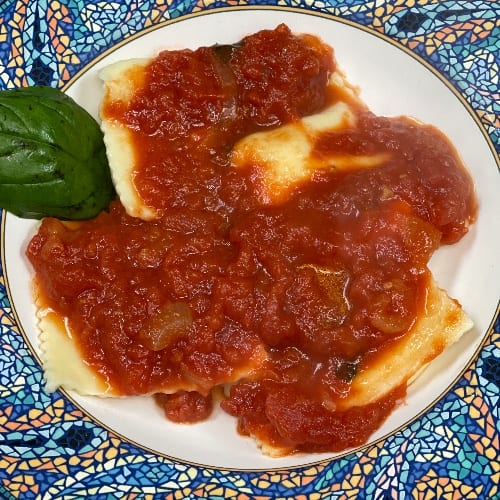 Ravioli in Marinara Sauce (5 Pieces).