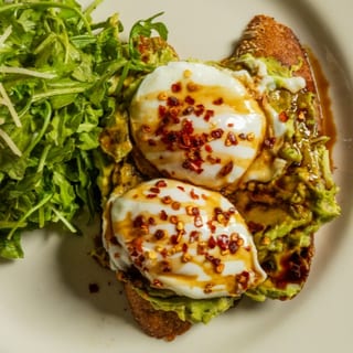 Avotoast & Arugula Salad