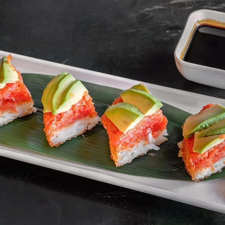 Colorful Rainbow Roll: A Sushi Delight