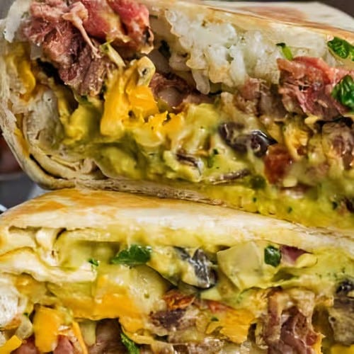 HUGE-rrito our Burrito is 😍.