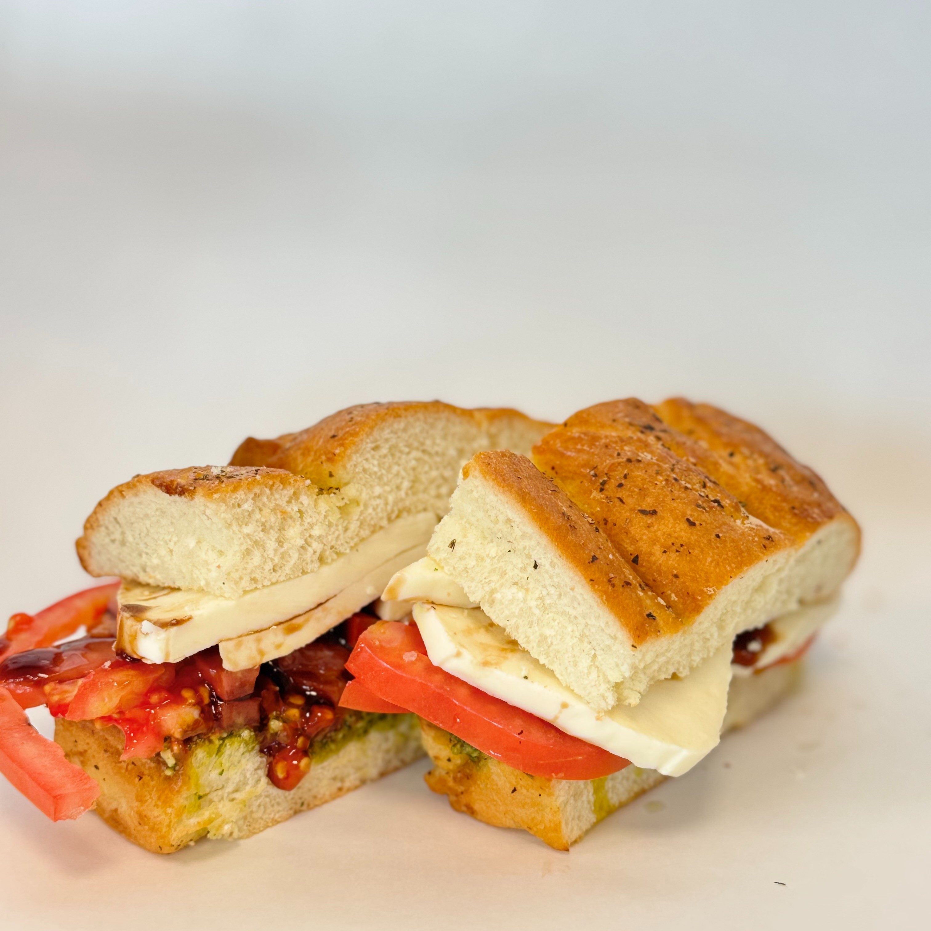 Center Park Caprese.