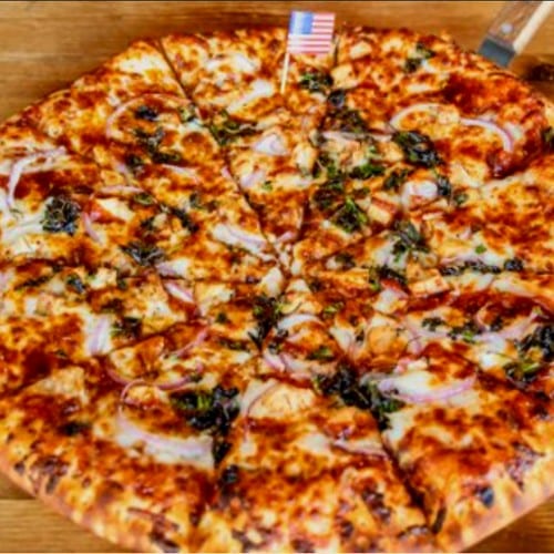 Bbq Chicken Pie (10").