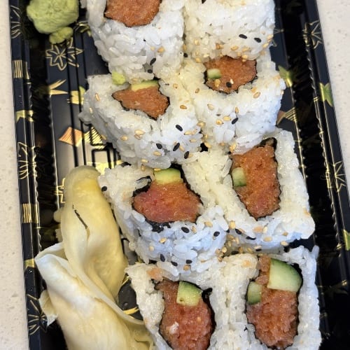 Spicy Tuna Full Roll.