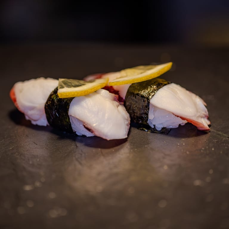 What to Order: Shareable Sushi & Drinks