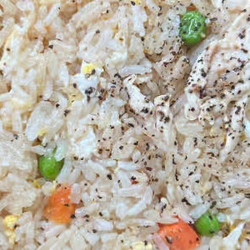 60. Fried Rice with Chicken (C0m Chien Ga).