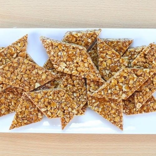 Nkate cake (Nut Brittle).
