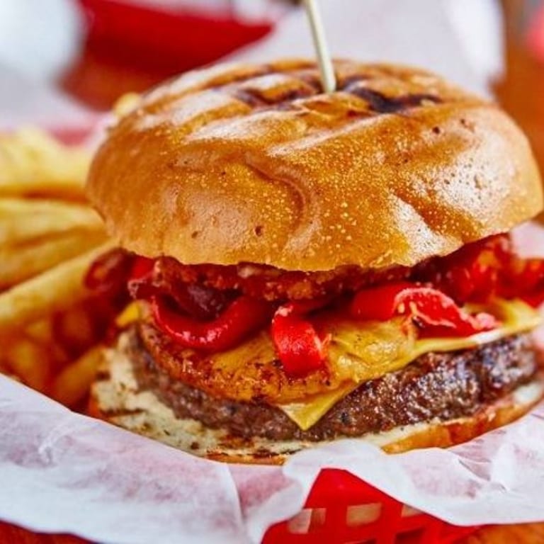 Delicious Chili Burger and More!