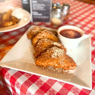 Mozzarella Triangles