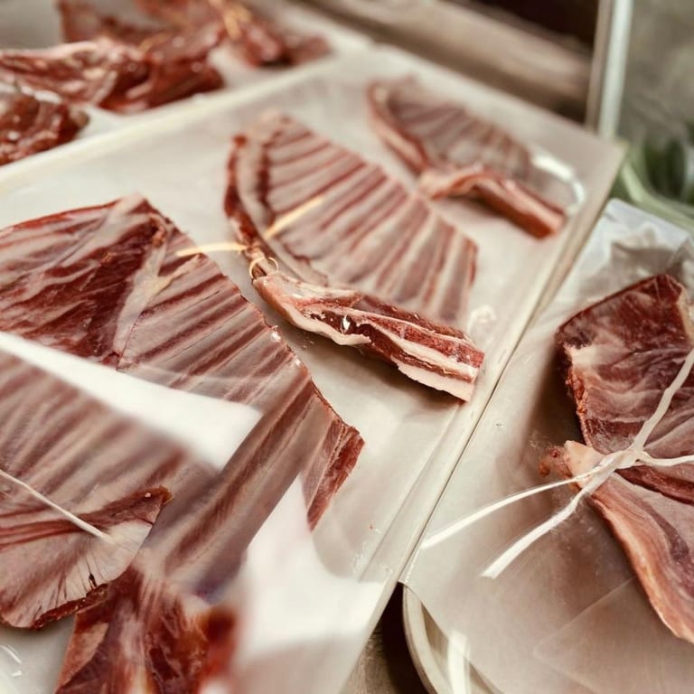 Halal Cuts Market Menu