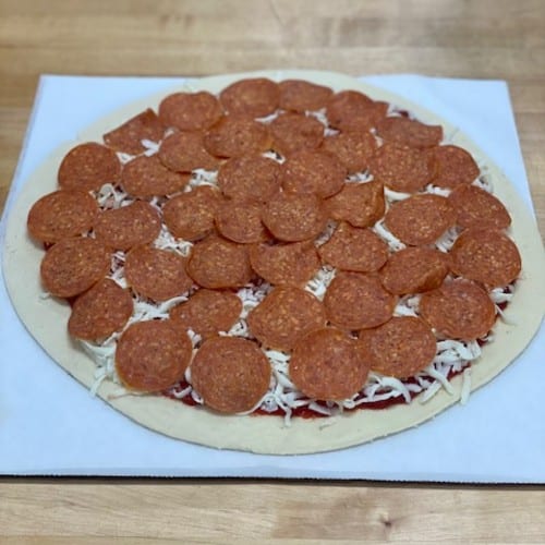 Small 9" One Topping (Serves 1-2 People).