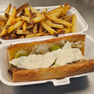 “Philly” Cheeseburger w/FF 