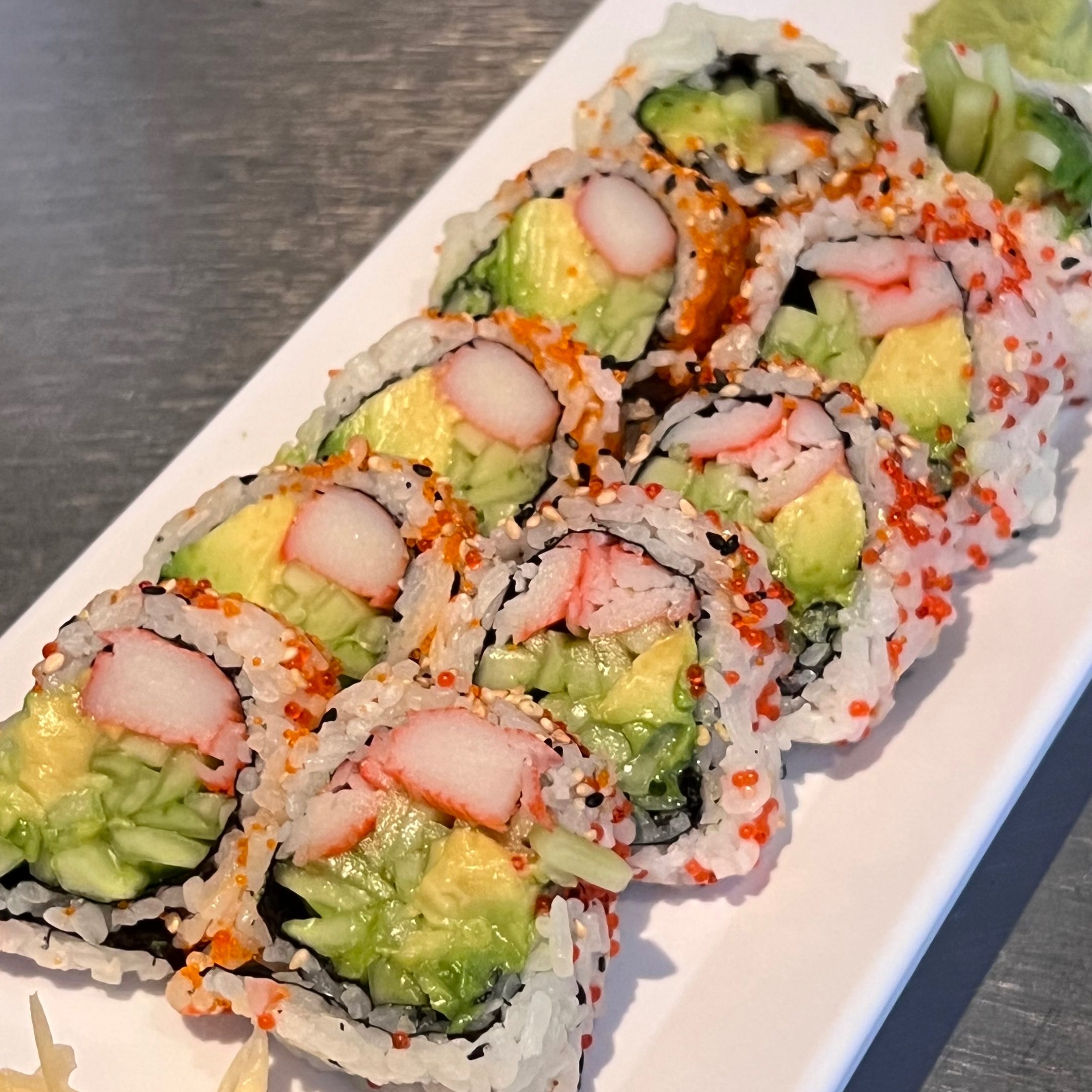 Giant California Roll (10 pieces).