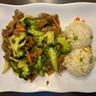 Broccoli Beef (D)