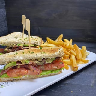 Classic BLT sandwich