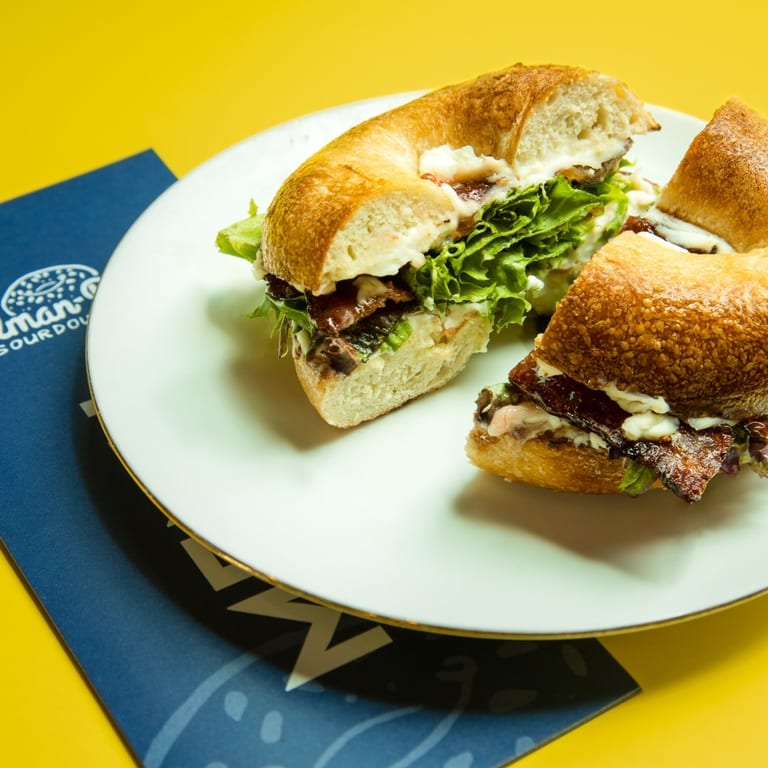 Bagel Sandwich Delights: A Tasty Brunch Option