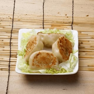 Pot Stickers (6)/ 生煎鍋貼