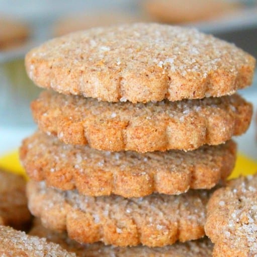 Cinnamon Cookie.