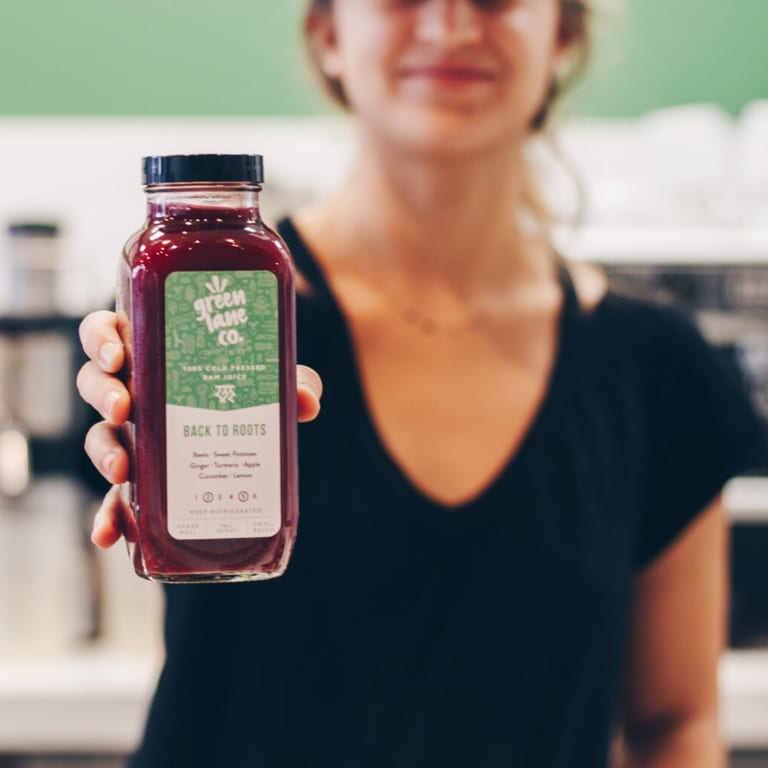 Can I Eat While Juice Cleansing?