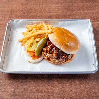 The OINKER Sandwich Combo (Legendary Pulled Pork)