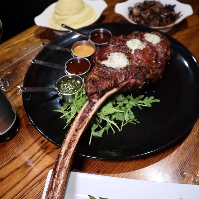 The Legendary Tomahawk Chop