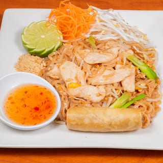 Pad Thai with Egg Roll