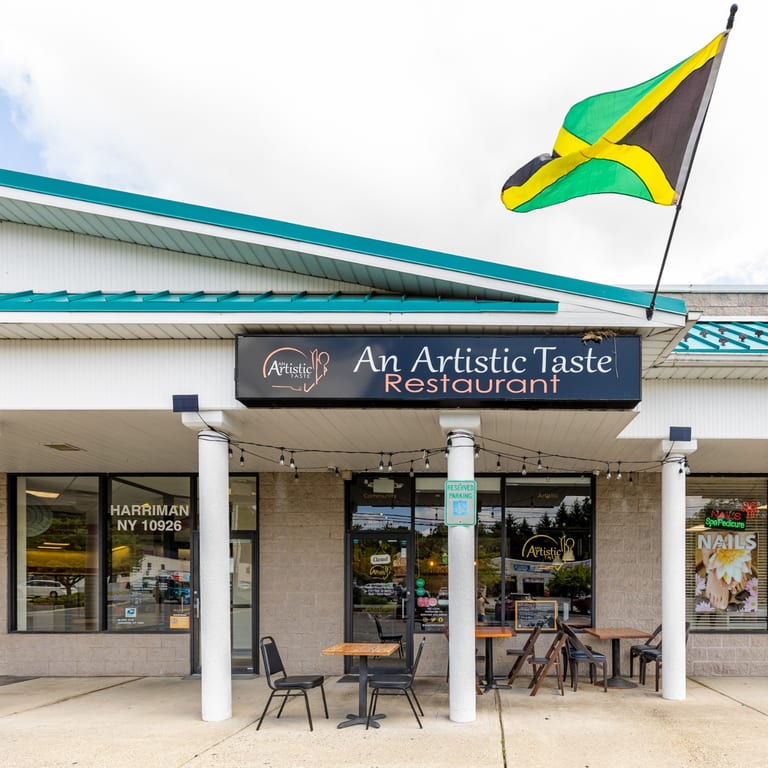 Welcome to An Artistic Taste Restaurant
