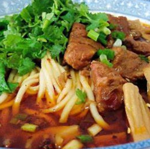 Beef Stew Noodle / 红烧牛肉面.