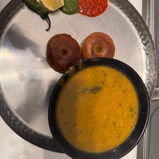 Daal Baati Combo (2 Baati, 16 Oz Daal, Ghee And Chutneys)