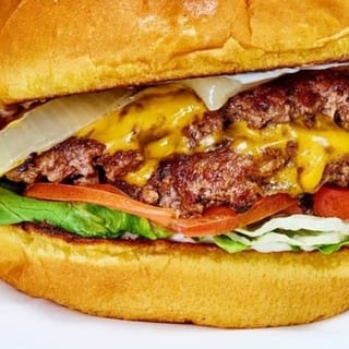 B3. Bacon Cheeseburger
