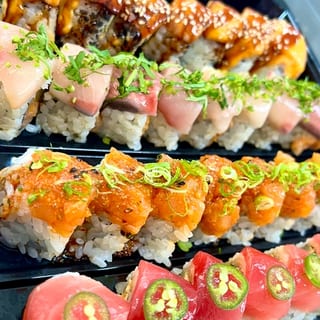 4 Specialty Roll Platter