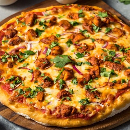 Chicken Spicy Pizza.