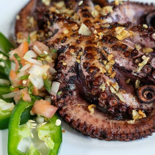 Pulpo Al Mojo De Ajo.