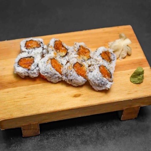 Spicy Salmon Roll.