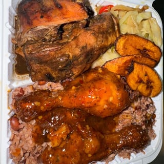 Jerk Chicken Combination Meal