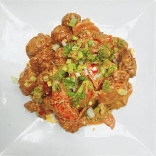 FCW8.Red Curry fried Chicken Wings (Bone-in)