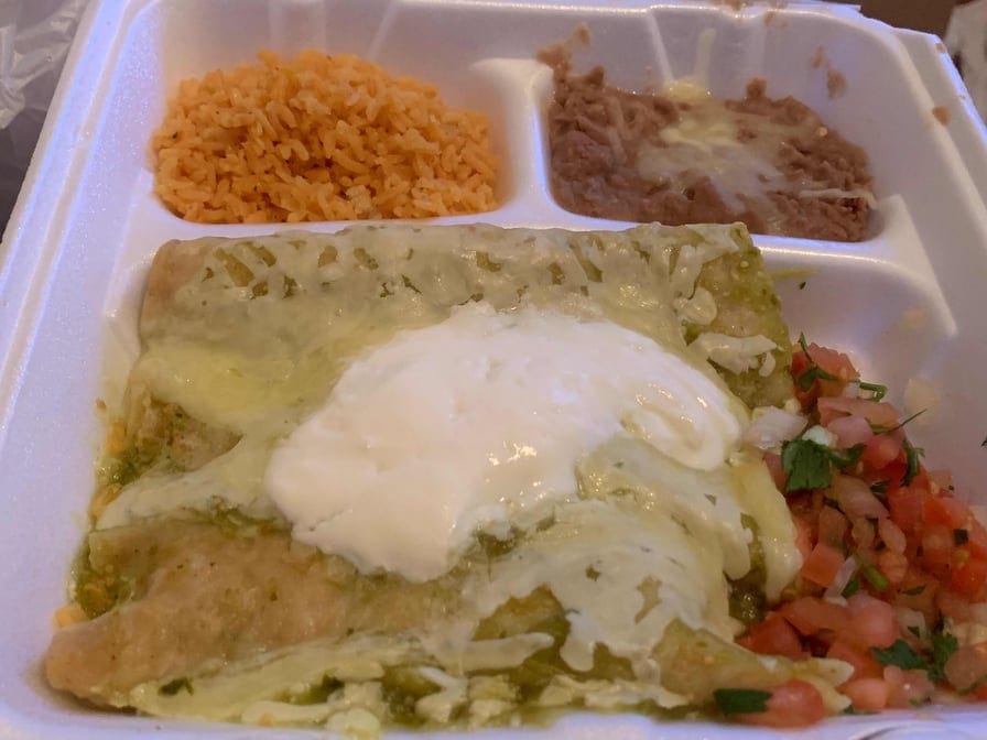 Swiss Enchiladas / Enchiladas Suizas.