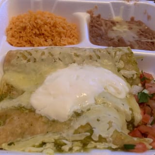 Swiss Enchiladas / Enchiladas Suizas