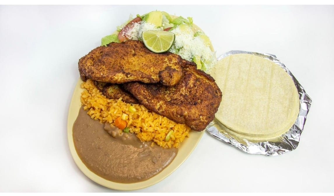 Platillo De Milanesa Empanizada.