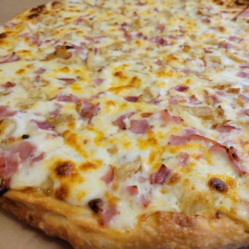Cordon Bleu Pizza.